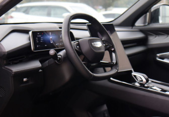 Подержанный автомобиль Geely Cityray 2024 года (17 фото)