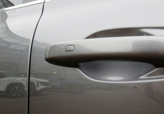 Подержанный автомобиль Renault Arkana 2019 года (14 фото)