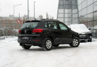 Подержанный автомобиль Volkswagen Tiguan 2013 года (5 фото)
