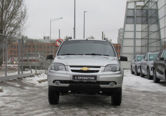 Подержанный автомобиль Chevrolet Niva 2019 года (2 фото)