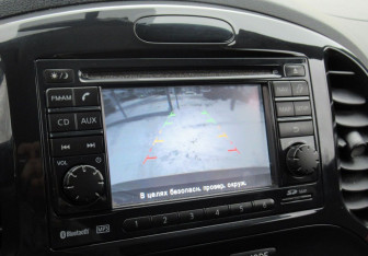 Подержанный автомобиль Nissan Juke 2011 года (16 фото)