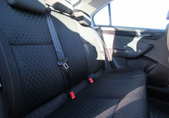 Подержанный автомобиль Skoda Rapid Liftback 2018 года (10 фото)