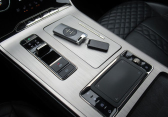 Подержанный автомобиль Exeed TXL 2021 года (21 фото)