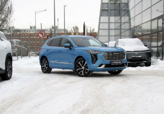 Подержанный автомобиль Haval Jolion 2021 года (3 фото)