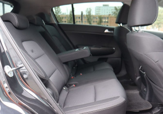 Подержанный автомобиль Kia Sportage 2020 года (10 фото)