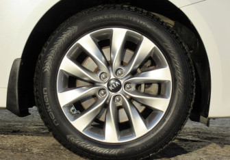 Подержанный автомобиль Kia Optima Sedan 2017 года (9 фото)