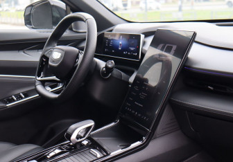Подержанный автомобиль Geely Cityray 2024 года (18 фото)