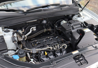 Подержанный автомобиль Hyundai Santa Fe 2011 года (21 фото)