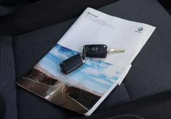 Подержанный автомобиль Volkswagen Golf Hatchback 2013 года (19 фото)