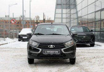 Подержанный автомобиль LADA (ВАЗ) Granta Sedan 2022 года (2 фото)
