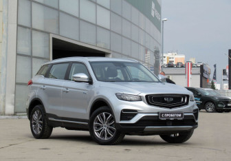 Подержанный автомобиль Geely Atlas Pro 2022 года (3 фото)