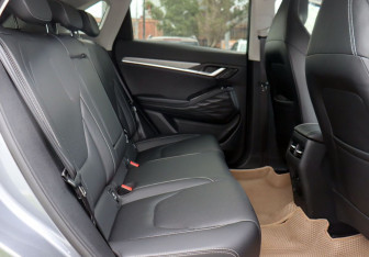 Подержанный автомобиль JAC JS6 2023 года (11 фото)