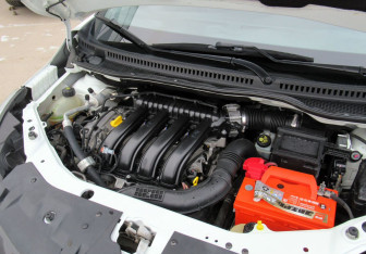 Подержанный автомобиль Renault Kaptur 2018 года (11 фото)