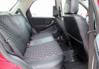 Подержанный автомобиль Fiat Albea 2007 года (12 фото)