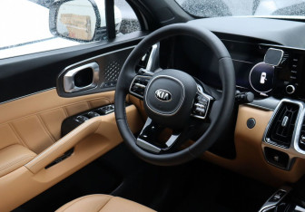 Подержанный автомобиль Kia Sorento 2021 года (12 фото)