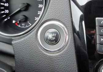 Подержанный автомобиль Nissan X-Trail 2019 года (15 фото)