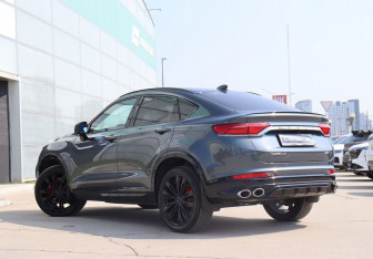 Подержанный автомобиль Geely Tugella 2024 года (5 фото)