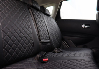 Подержанный автомобиль Nissan Qashqai 2012 года (18 фото)