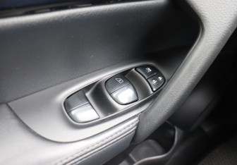 Подержанный автомобиль Nissan Qashqai 2017 года (14 фото)