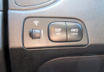 Подержанный автомобиль Kia Sportage 2008 года (15 фото)