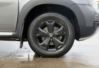 Подержанный автомобиль Renault Duster 2020 года (9 фото)