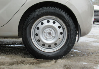 Подержанный автомобиль Hyundai i20 2009 года (9 фото)