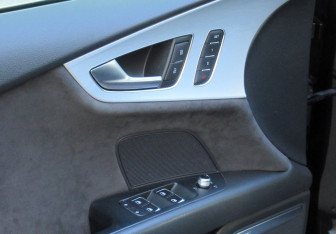 Подержанный автомобиль Audi A7 2014 года (17 фото)