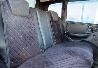 Подержанный автомобиль Chevrolet Niva 2014 года (11 фото)