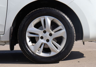 Подержанный автомобиль LADA (ВАЗ) XRAY 2016 года (9 фото)