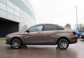 Подержанный автомобиль LADA (ВАЗ) Vesta Sedan 2024 года (8 фото)
