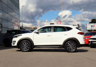 Подержанный автомобиль Hyundai Tucson 2018 года (8 фото)