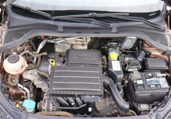 Подержанный автомобиль Skoda Rapid Liftback 2020 года (17 фото)