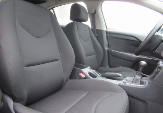 Подержанный автомобиль Citroen C4 Sedan 2013 года (11 фото)