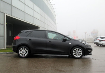 Подержанный автомобиль Kia Ceed Hatchback 2016 года (4 фото)