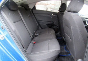 Подержанный автомобиль Hyundai Solaris Sedan 2020 года (20 фото)