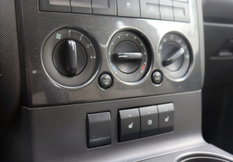 Подержанный автомобиль Ford Explorer 2008 года (20 фото)