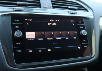 Подержанный автомобиль Volkswagen Tiguan 2018 года (16 фото)