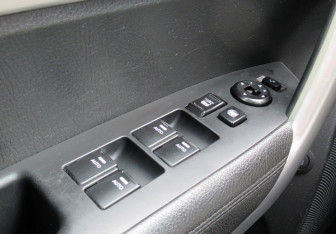 Подержанный автомобиль Kia Sorento 2012 года (16 фото)