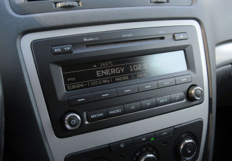 Подержанный автомобиль Skoda Octavia Liftback 2013 года (16 фото)