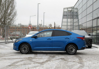 Подержанный автомобиль Hyundai Solaris Sedan 2020 года (8 фото)