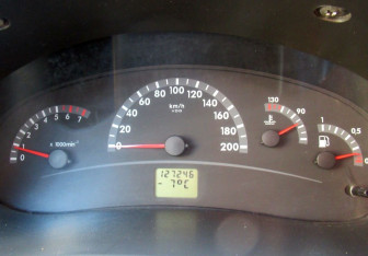 Подержанный автомобиль LADA (ВАЗ) Kalina Hatchback 2012 года (15 фото)