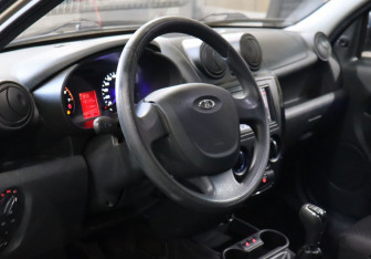 Подержанный автомобиль LADA (ВАЗ) Granta Sedan 2013 года (13 фото)