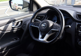 Подержанный автомобиль Nissan Qashqai 2019 года (12 фото)