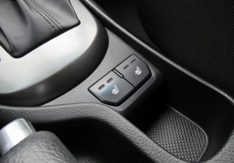 Подержанный автомобиль Kia Rio Sedan 2016 года (15 фото)