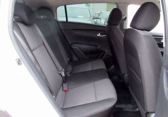 Подержанный автомобиль Kia Rio Hatchback 2018 года (10 фото)