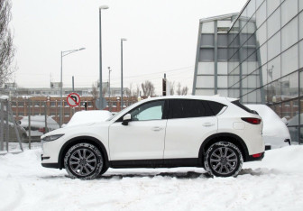 Подержанный автомобиль Mazda CX-5 2019 года (8 фото)