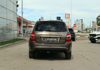 Подержанный автомобиль LADA (ВАЗ) Kalina Wagon 2013 года (6 фото)