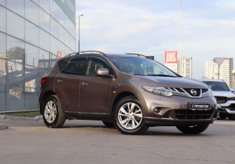 Подержанный автомобиль Nissan Murano Suv 2011 года (3 фото)