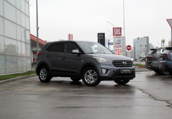 Подержанный автомобиль Hyundai Creta 2019 года (3 фото)