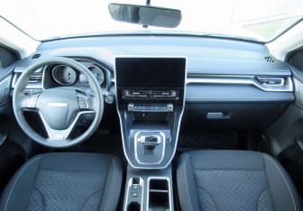 Подержанный автомобиль Haval M6 2024 года (13 фото)